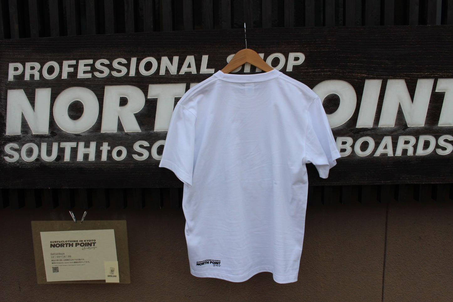 NP缶ホワイトTシャツ